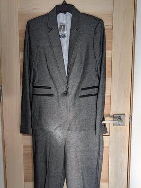 Express Matching Grey Women's Suit